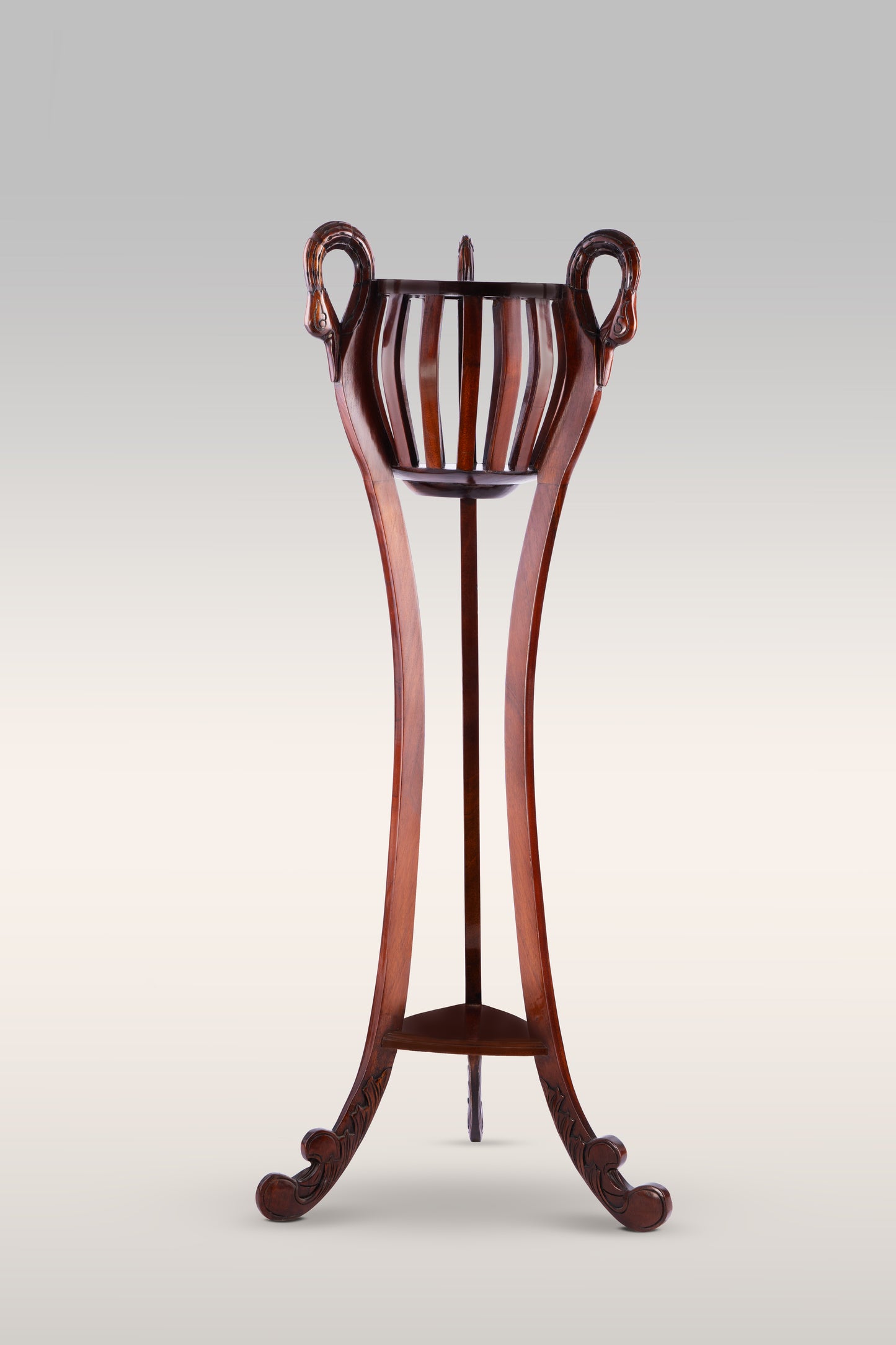 A Pair of Mahogany Regency Plant Stand / Jardiniere