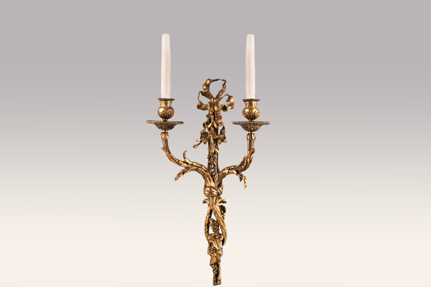 A Set of 4 Epoque Louis XVI Ormolu Bronze Wall Sconces